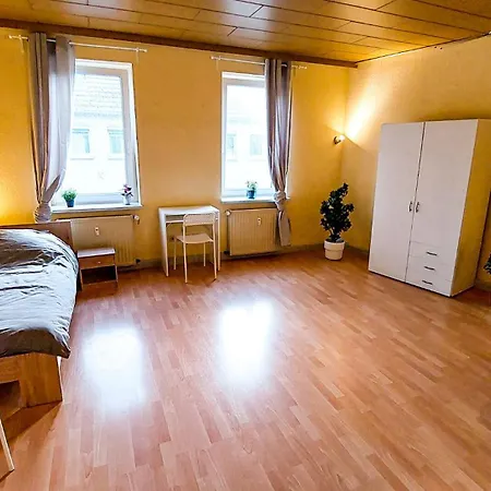 Monteurwohnung Bernburg Apartment Stassfurt